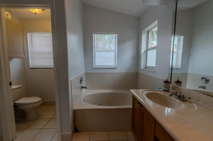 Lake Worth, Florida, 33467, United States, 4 Bedrooms Bedrooms, ,3 BathroomsBathrooms,Residential,For Sale,1887798