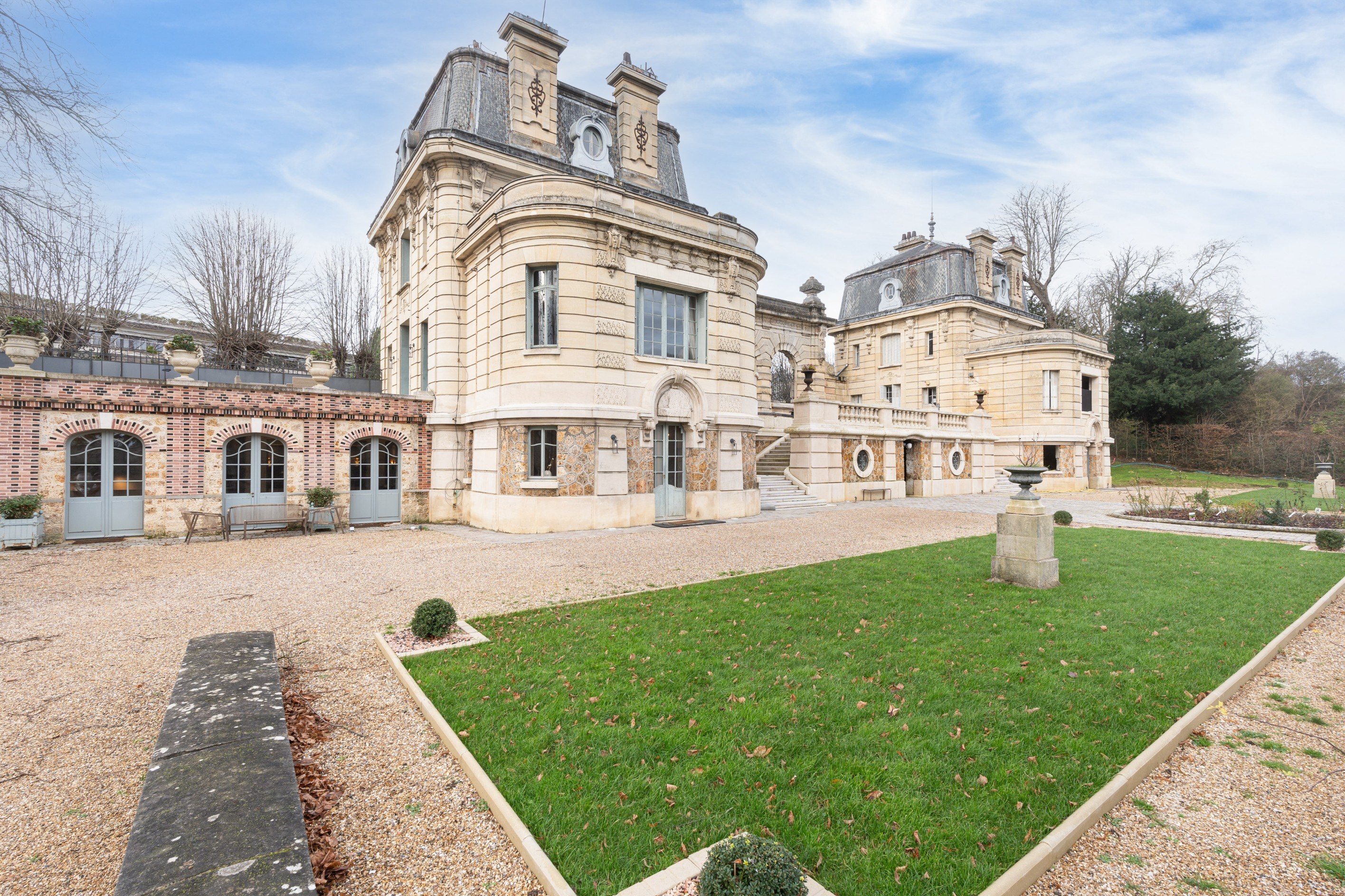  Magnificent château and its landscaped grounds - 物件實景