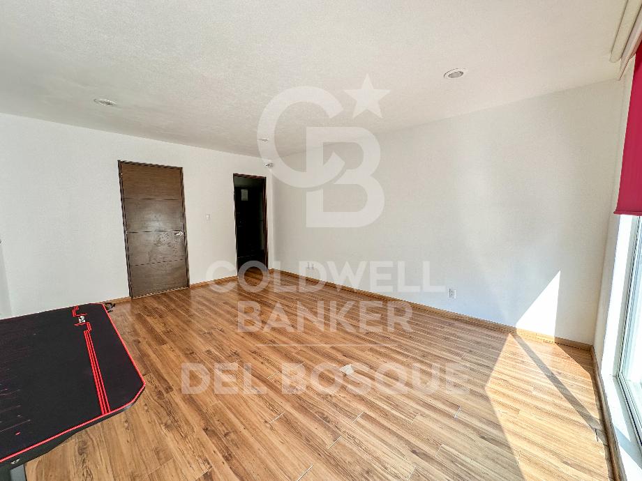 General Miguel Miram?n, Naucalpan de Juárez, Estado de méxico, 53126, Mexico, 6 Bedrooms Bedrooms, ,4 BathroomsBathrooms,Residential,For Sale,General Miguel Miram?n,1621577