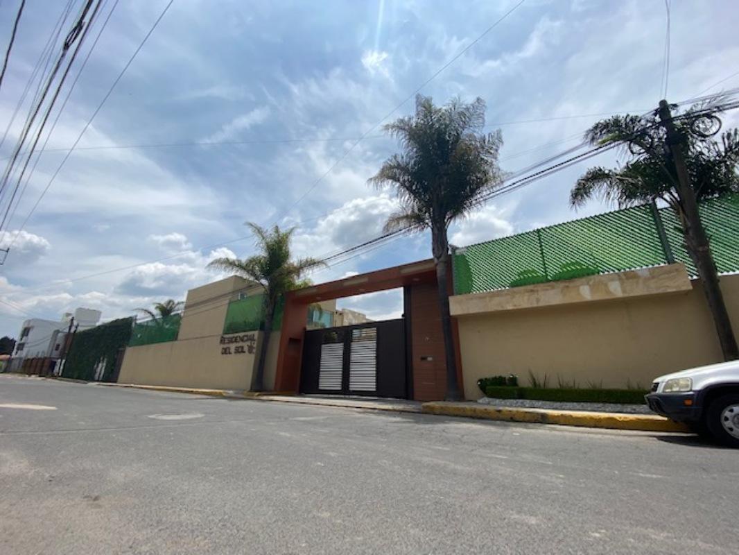 Metepec, Estado de México, 52172, Mexico, 4 Bedrooms Bedrooms, ,4 BathroomsBathrooms,Residential,For Sale,1770872