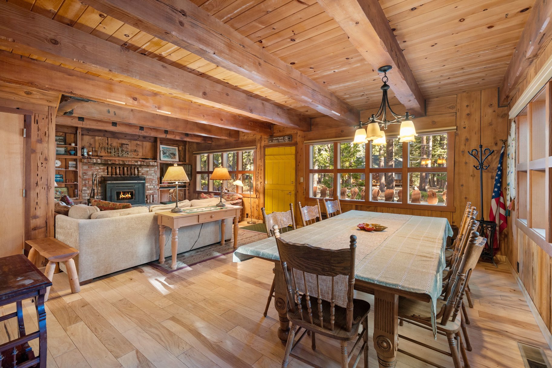  Classic Bert Anderson Cabin in Tahoe City - 物件實景