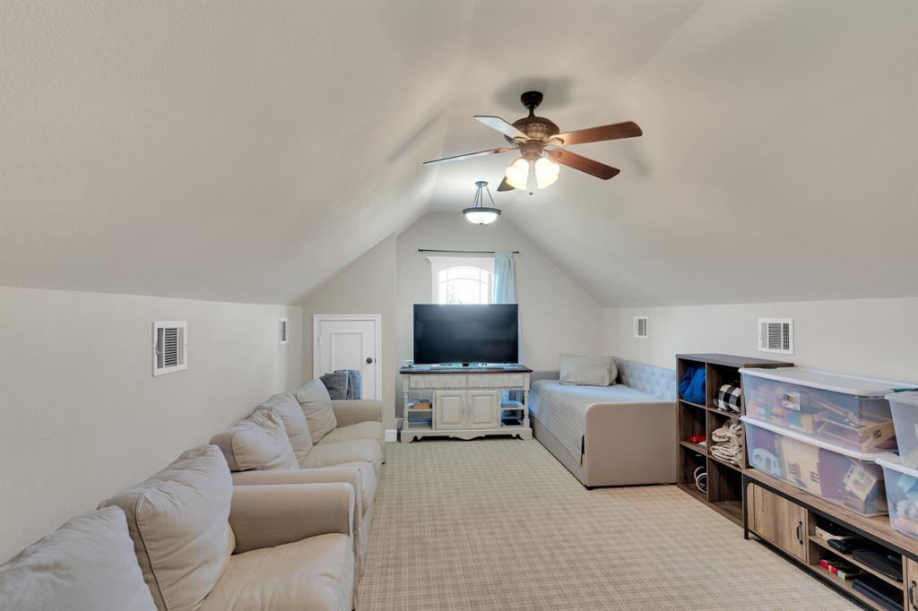 Midlothian, Texas, 76065, United States, 4 Bedrooms Bedrooms, ,4 BathroomsBathrooms,Residential,For Sale,1975305