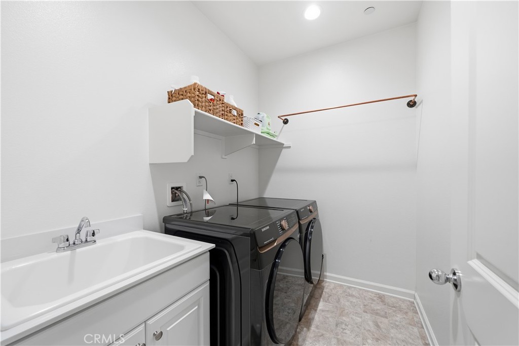 Wildomar, California, 92595, United States, 4 Bedrooms Bedrooms, ,2 BathroomsBathrooms,Residential,For Sale,1980851