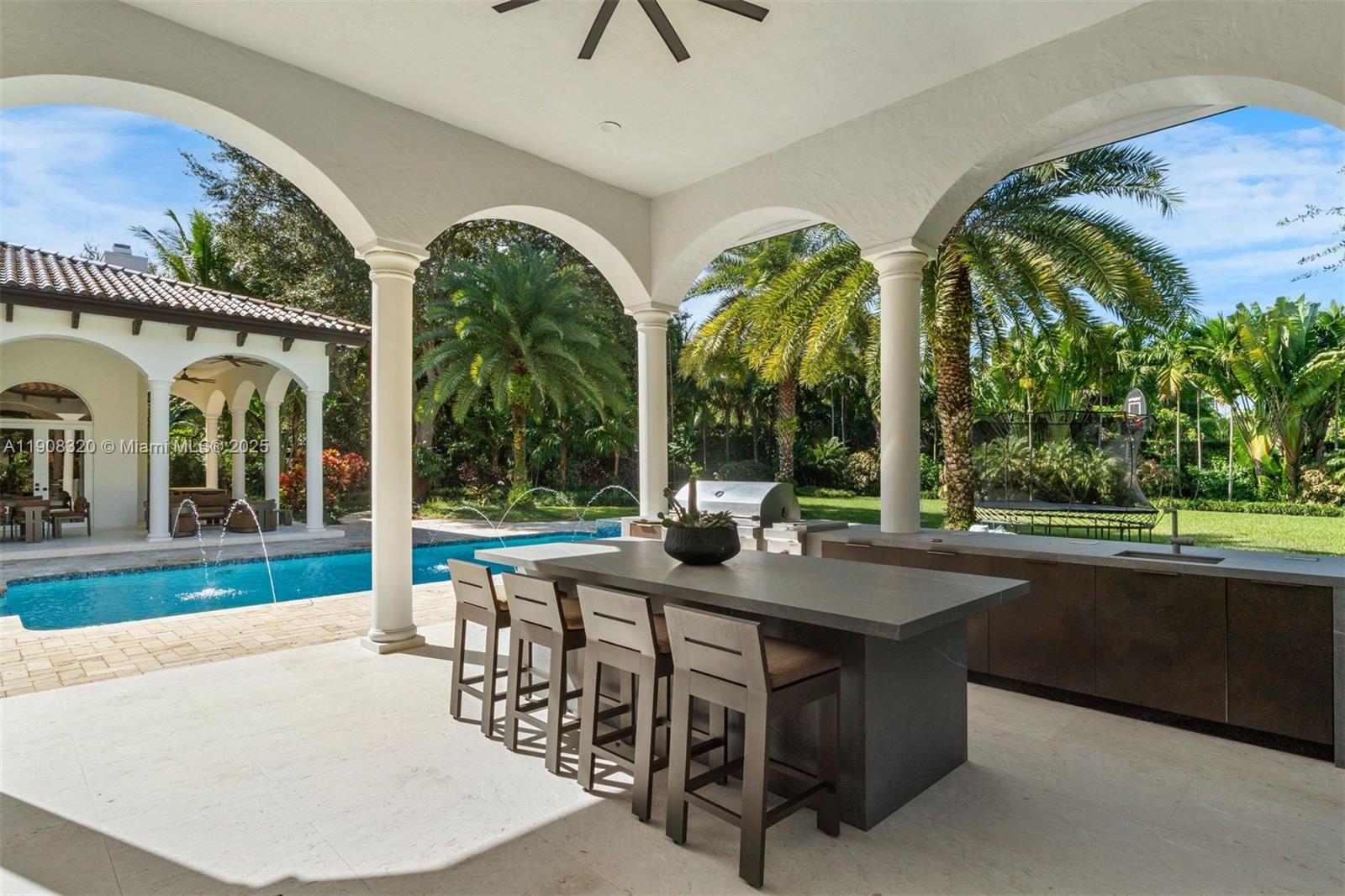 Pinecrest, Florida, 33156, United States, 6 Bedrooms Bedrooms, ,8 BathroomsBathrooms,Residential,For Sale,1990969