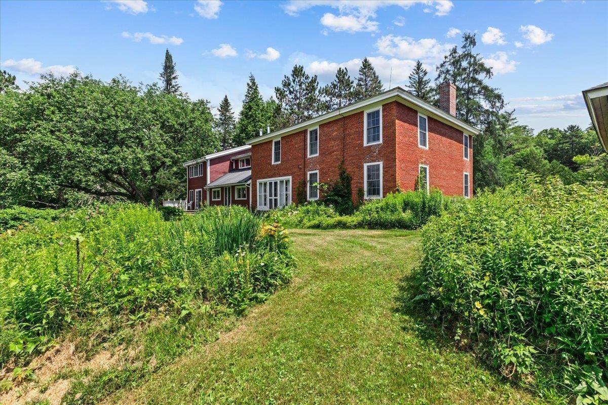 Morristown, Vermont, 05661, United States, 9 Bedrooms Bedrooms, ,4 BathroomsBathrooms,Residential,For Sale,1896052