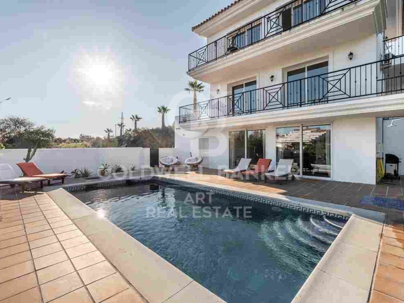 Estepona, Andalusia, ES, 3 Bedrooms Bedrooms, ,3 BathroomsBathrooms,Residential,For Sale,1784966