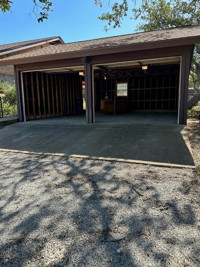 Fredericksburg, Texas, 78624, United States, 4 Bedrooms Bedrooms, ,2 BathroomsBathrooms,Residential,For Sale,1869551