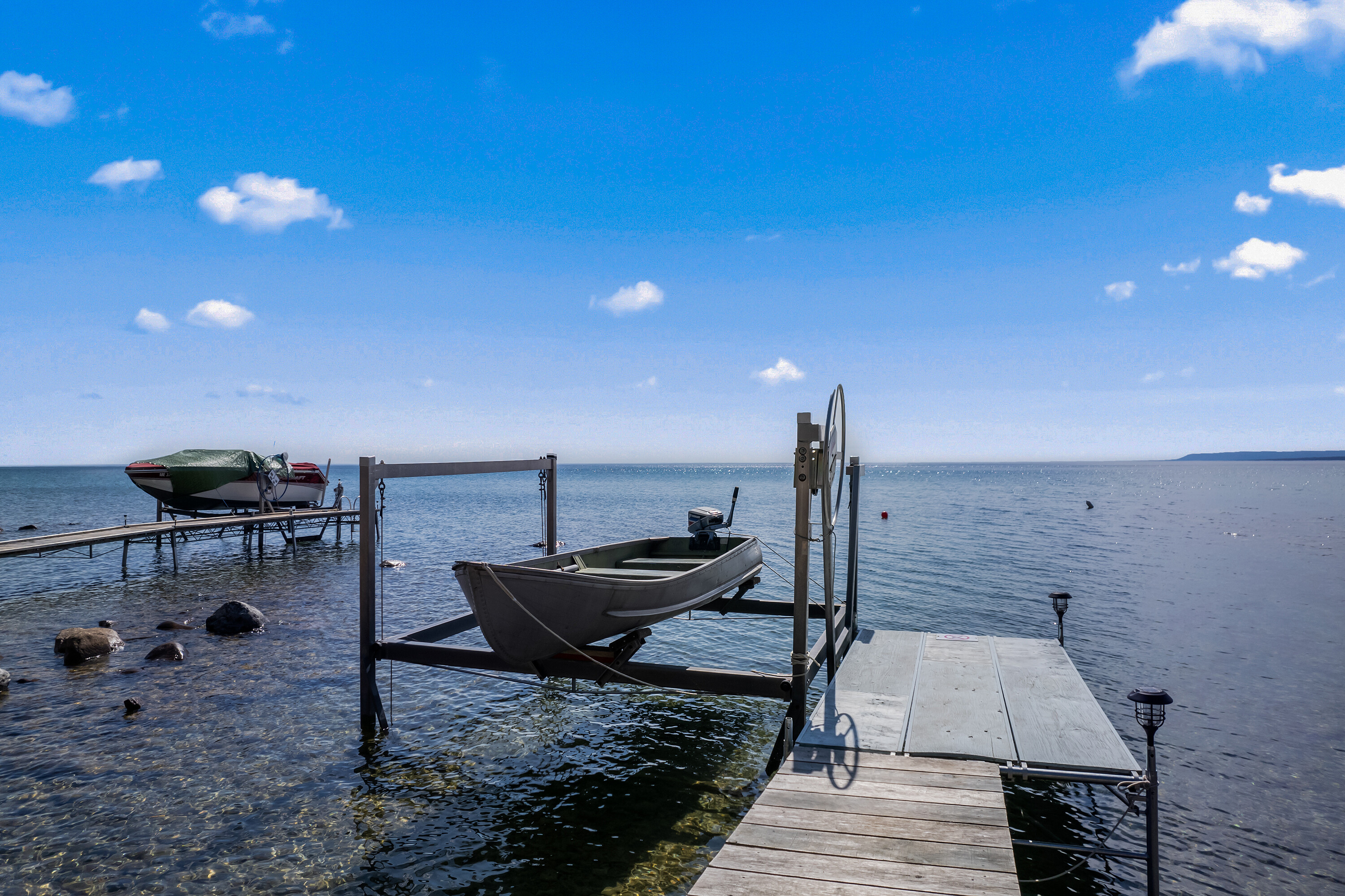  Year-Round Waterfront Cottage - 物件實景