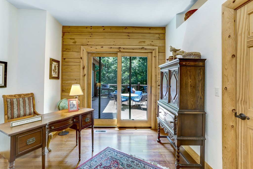 Hayesville, North Carolina, 28904, United States, 3 Bedrooms Bedrooms, ,5 BathroomsBathrooms,Residential,For Sale,1931942