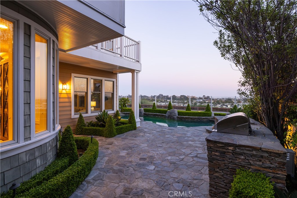 Newport Beach, California, 92660, United States, 3 Bedrooms Bedrooms, ,3 BathroomsBathrooms,Residential,For Sale,1867238