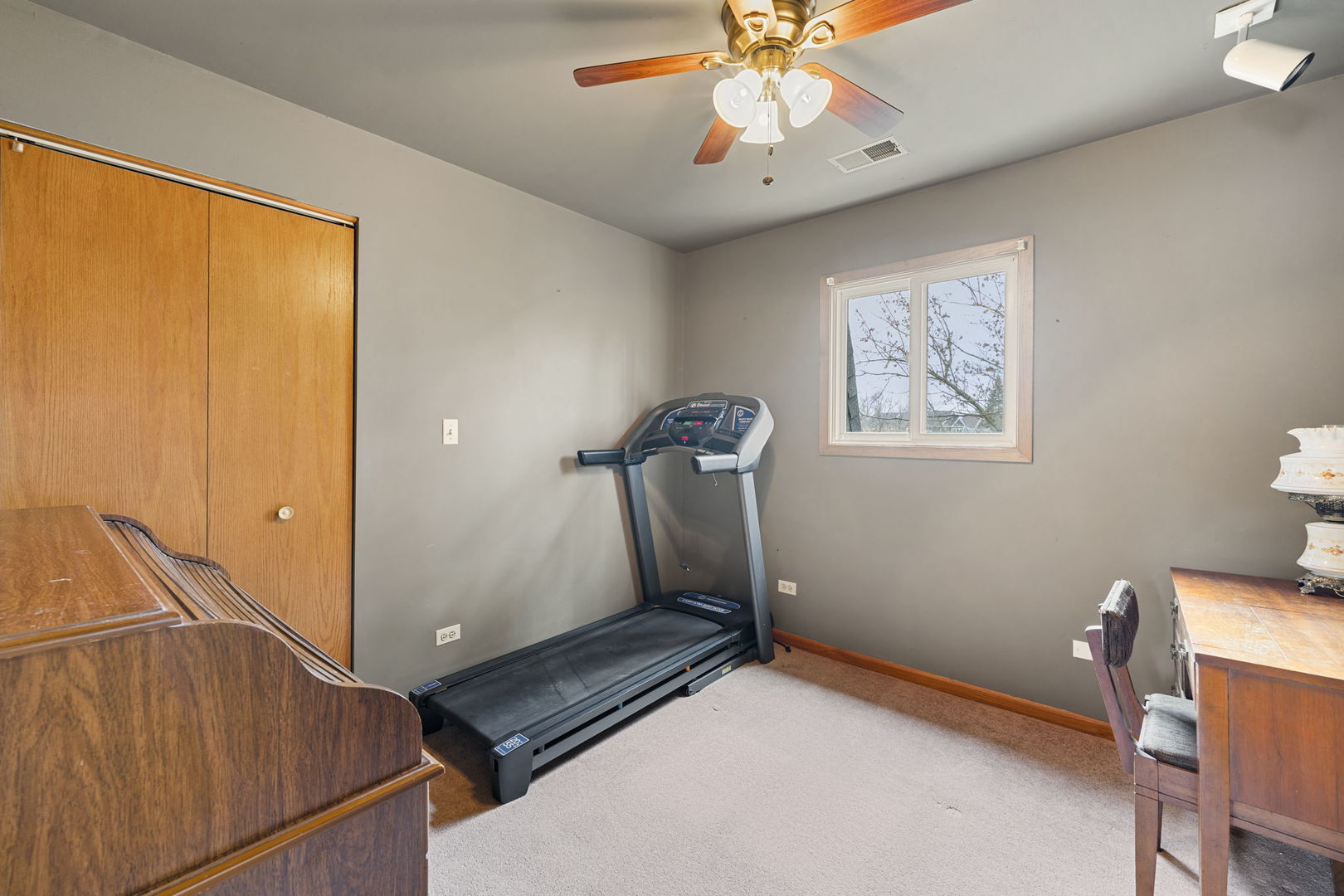 Chicago, Illinois, 60631, United States, 4 Bedrooms Bedrooms, ,4 BathroomsBathrooms,Residential,For Sale,1987082