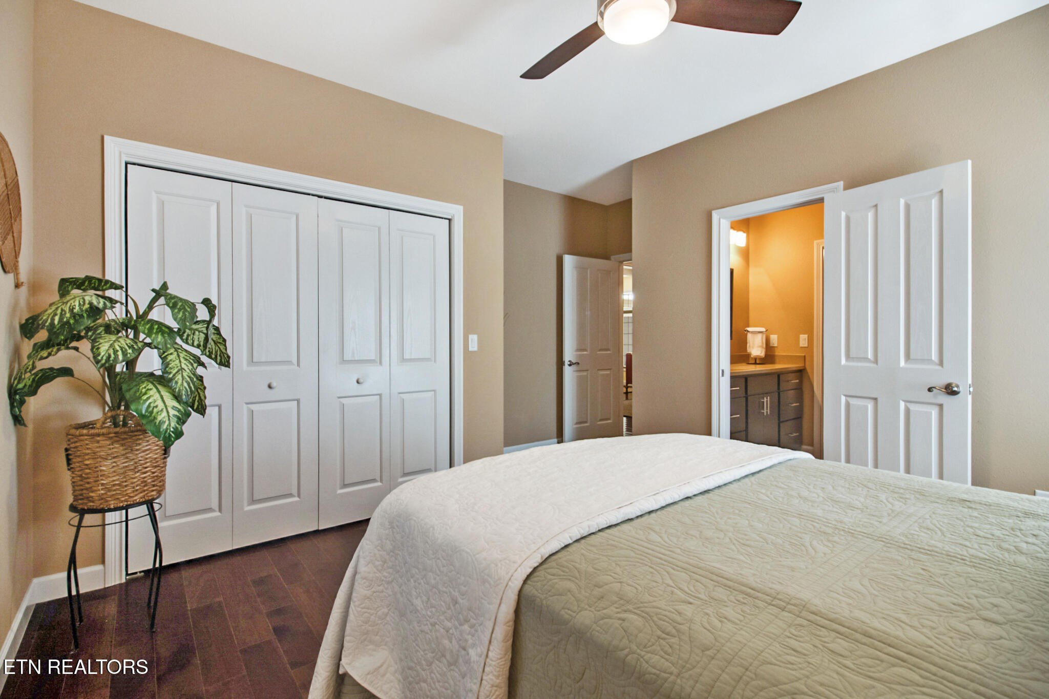 Crossville, Tennessee, 38558, United States, 3 Bedrooms Bedrooms, ,3 BathroomsBathrooms,Residential,For Sale,1927794