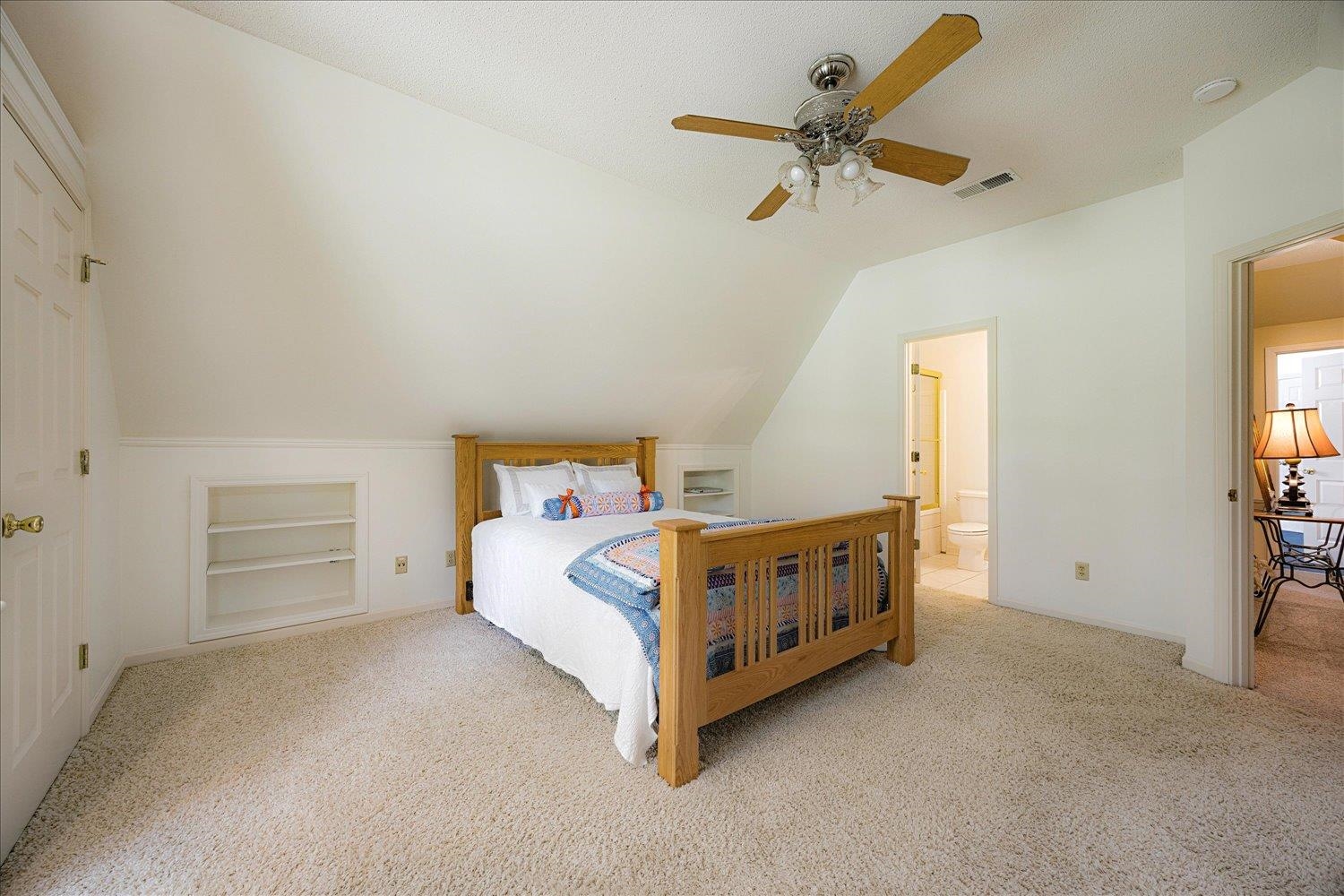 Cordova, Tennessee, 38018, United States, 6 Bedrooms Bedrooms, ,6 BathroomsBathrooms,Residential,For Sale,1883398