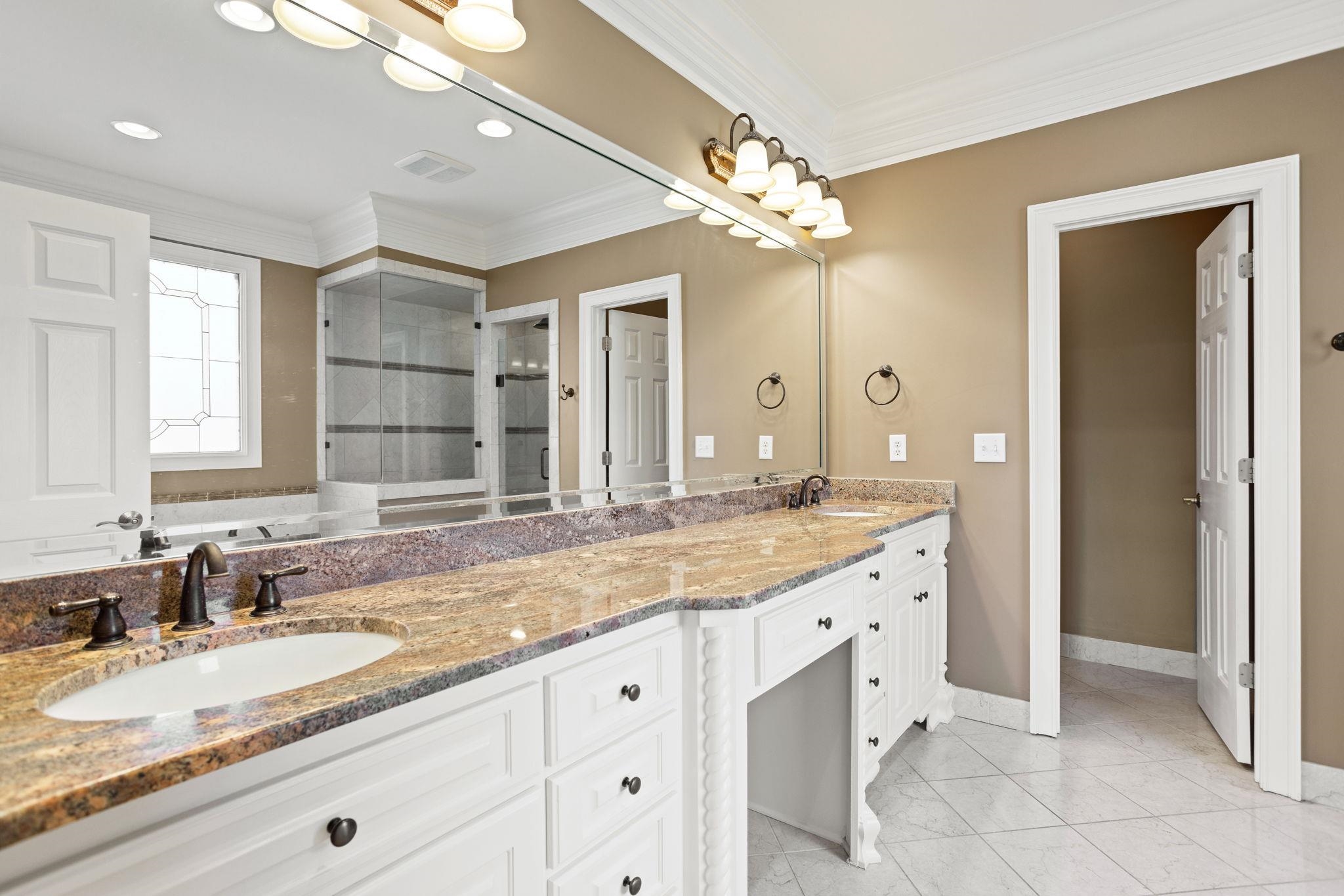 Inman, South Carolina, 29349, United States, 3 Bedrooms Bedrooms, ,5 BathroomsBathrooms,Residential,For Sale,1930176