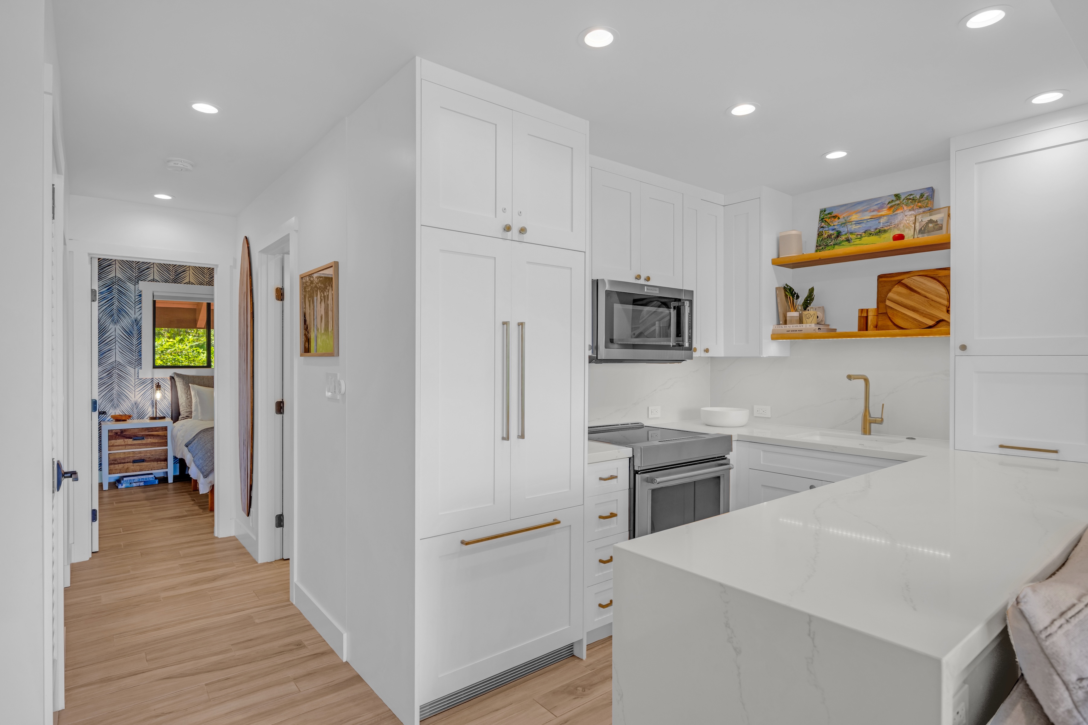  Direct oceanfront, beautiful remodeled 2 bedroom, lanai dining, furnished - 物件實景