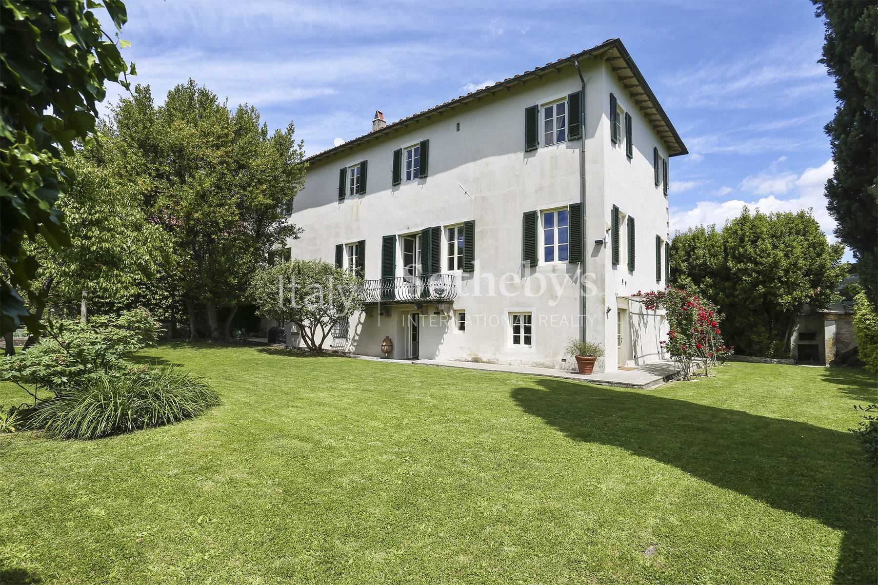  Beautiful villa with swimming pool in the countryside of Lucca - 物件實景