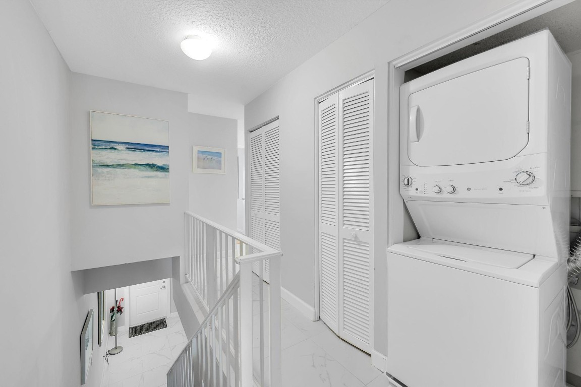 Fort Lauderdale, Florida, 33308, United States, 4 Bedrooms Bedrooms, ,3 BathroomsBathrooms,Residential,For Sale,1976571