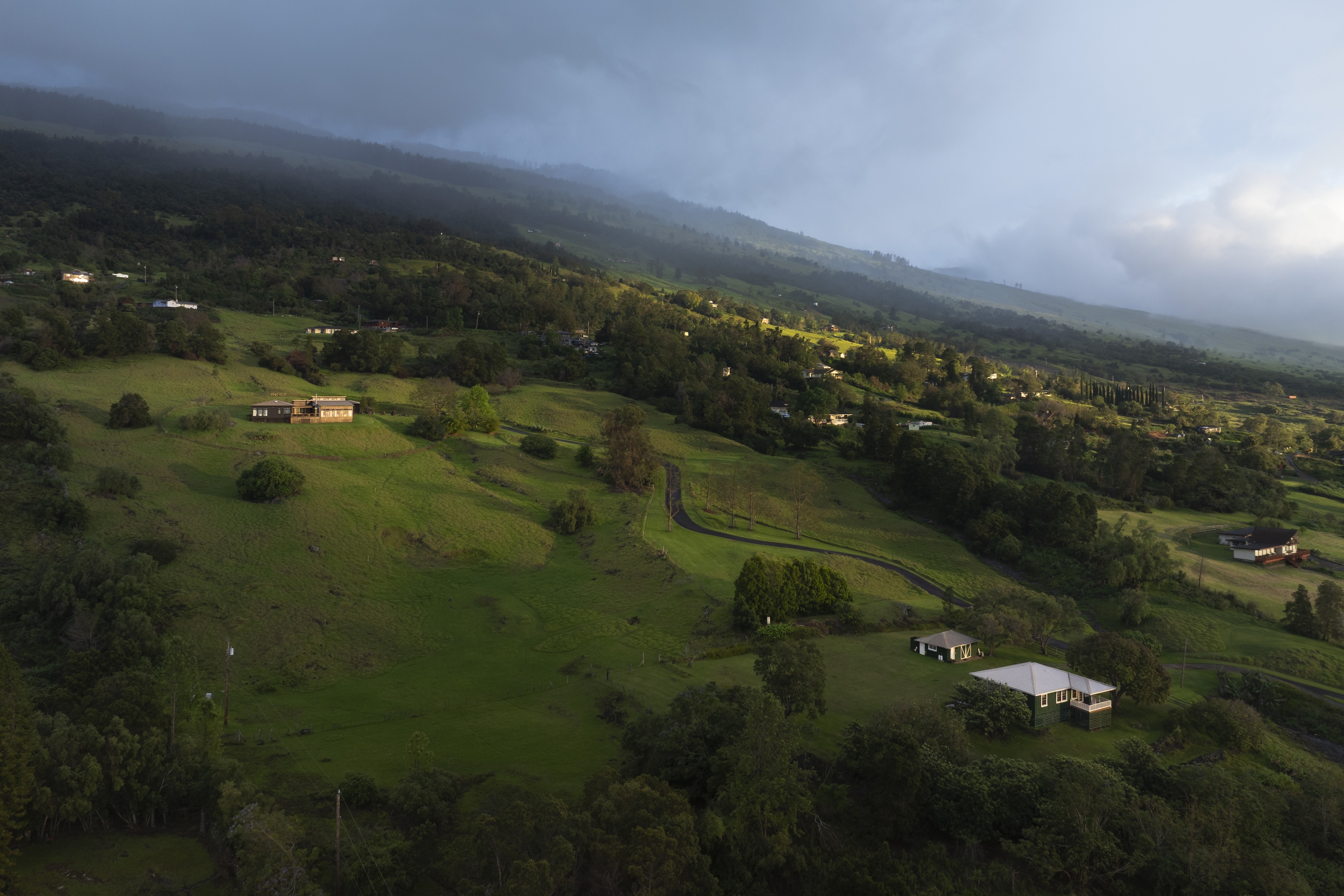  Private Kula estate on expansive acreage with panoramic Maui views - 物件實景