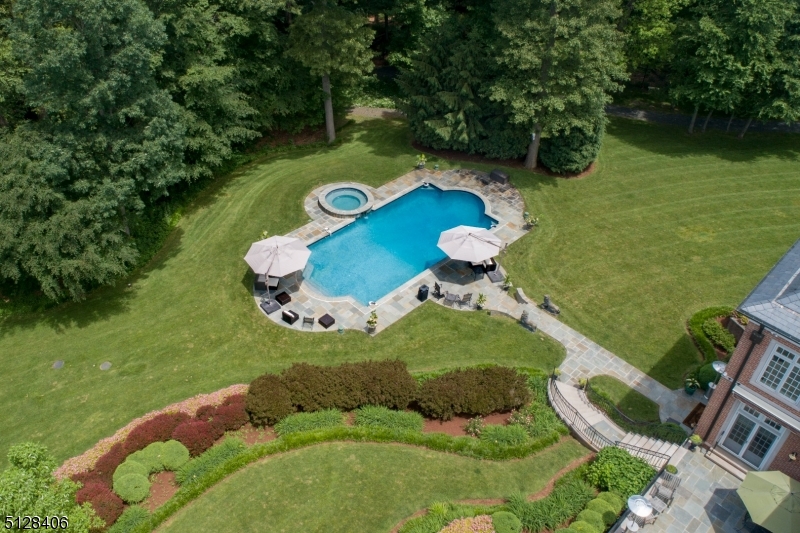 Bernardsville Boro, New Jersey, 07924, United States, 6 Bedrooms Bedrooms, ,10 BathroomsBathrooms,Residential,For Sale,1868903