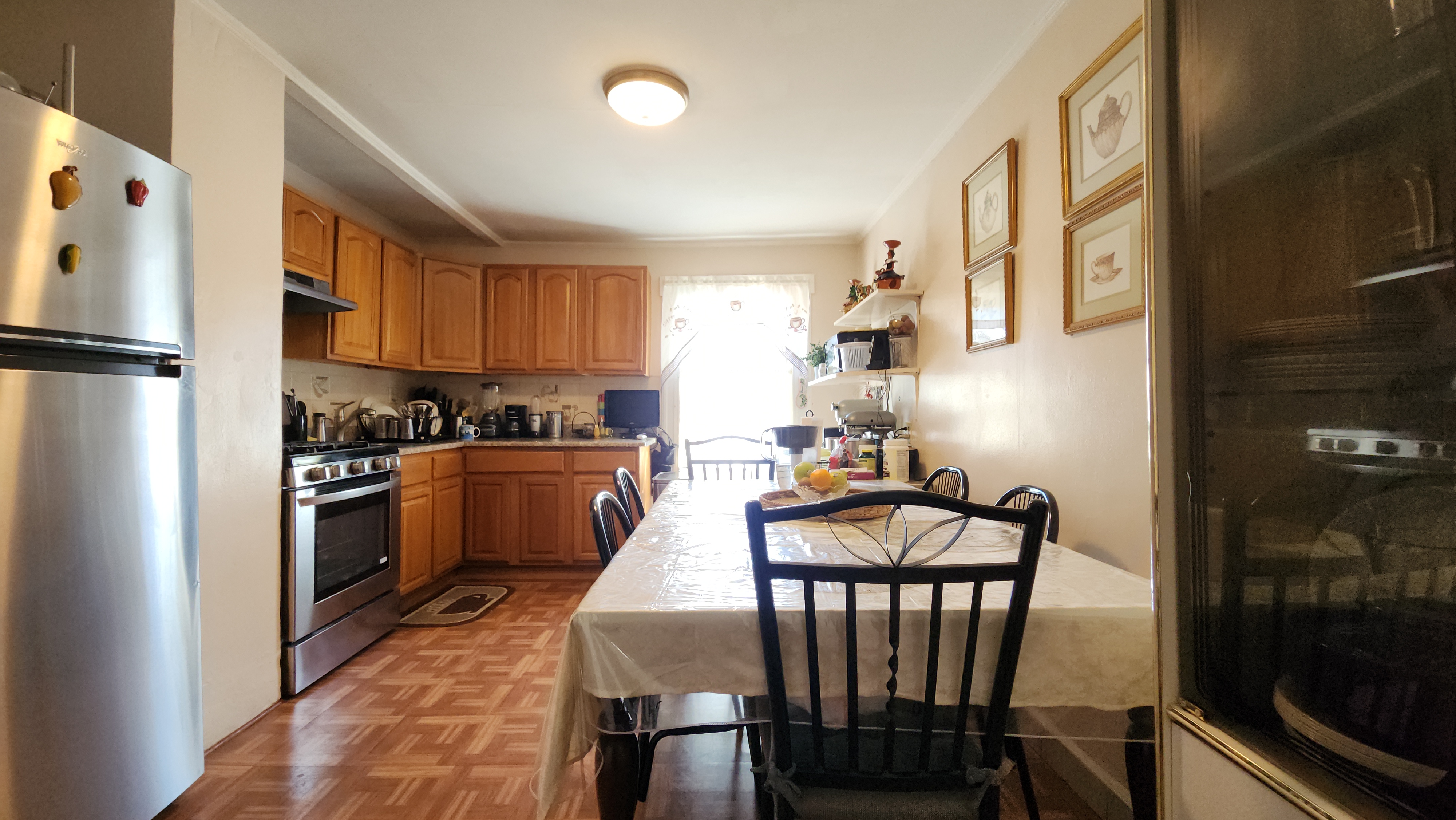 Elmhurst, New York, 11373, United States, 10 Bedrooms Bedrooms, ,3 BathroomsBathrooms,Residential,For Sale,1895054