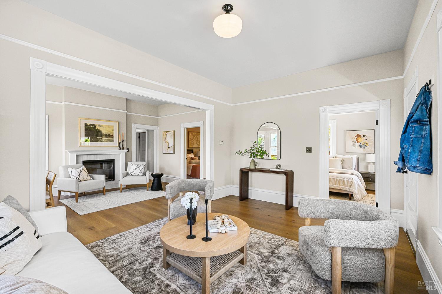 Petaluma, California, 94952, United States, 4 Bedrooms Bedrooms, ,2 BathroomsBathrooms,Residential,For Sale,2048803