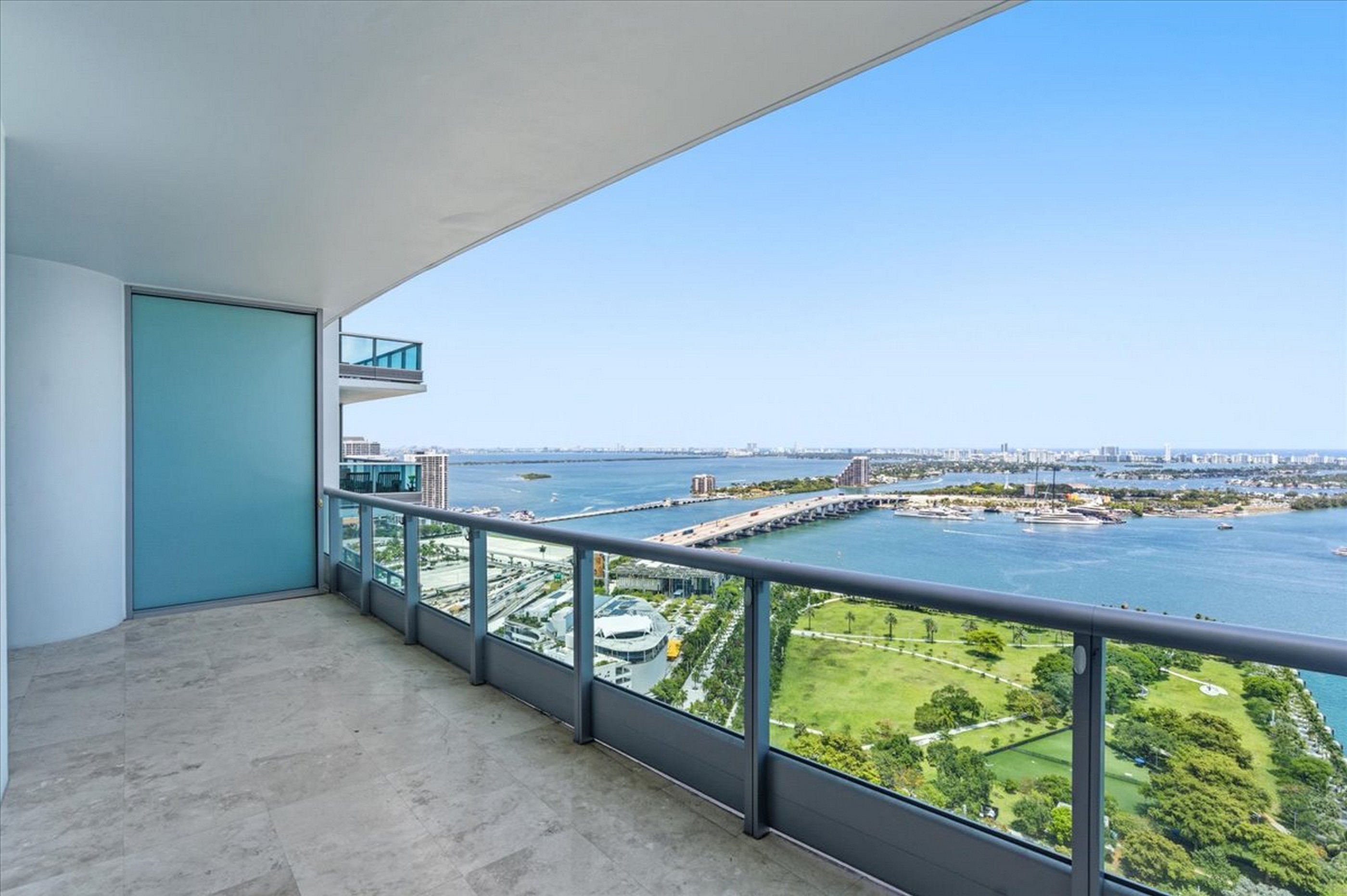  900 Biscayne Blvd, Miami, FL, 33132 - 物件實景