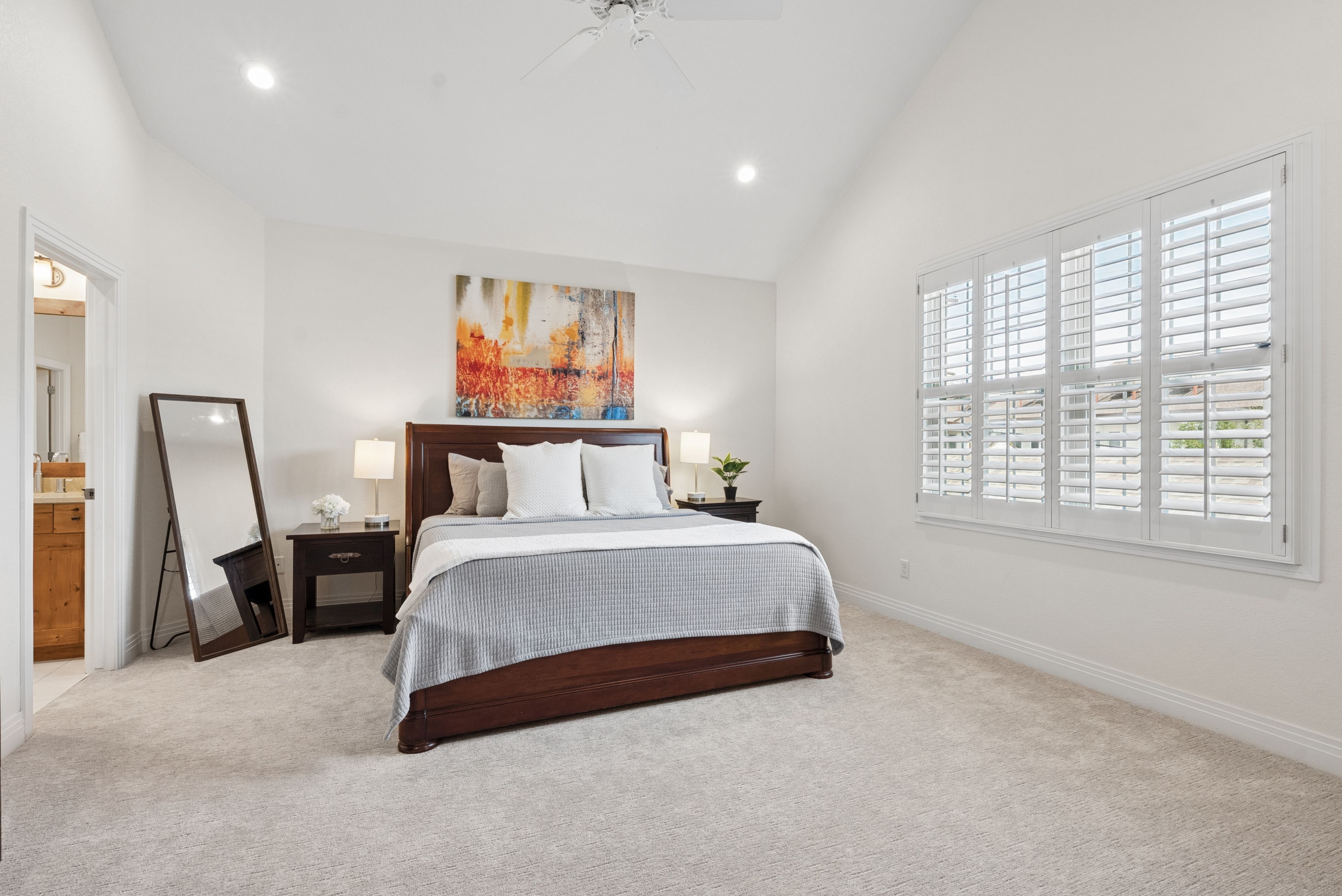  Beautifully Remodeled 3-Bed, 4-Bath Townhome in the heart of Cherry Creek - 物件實景