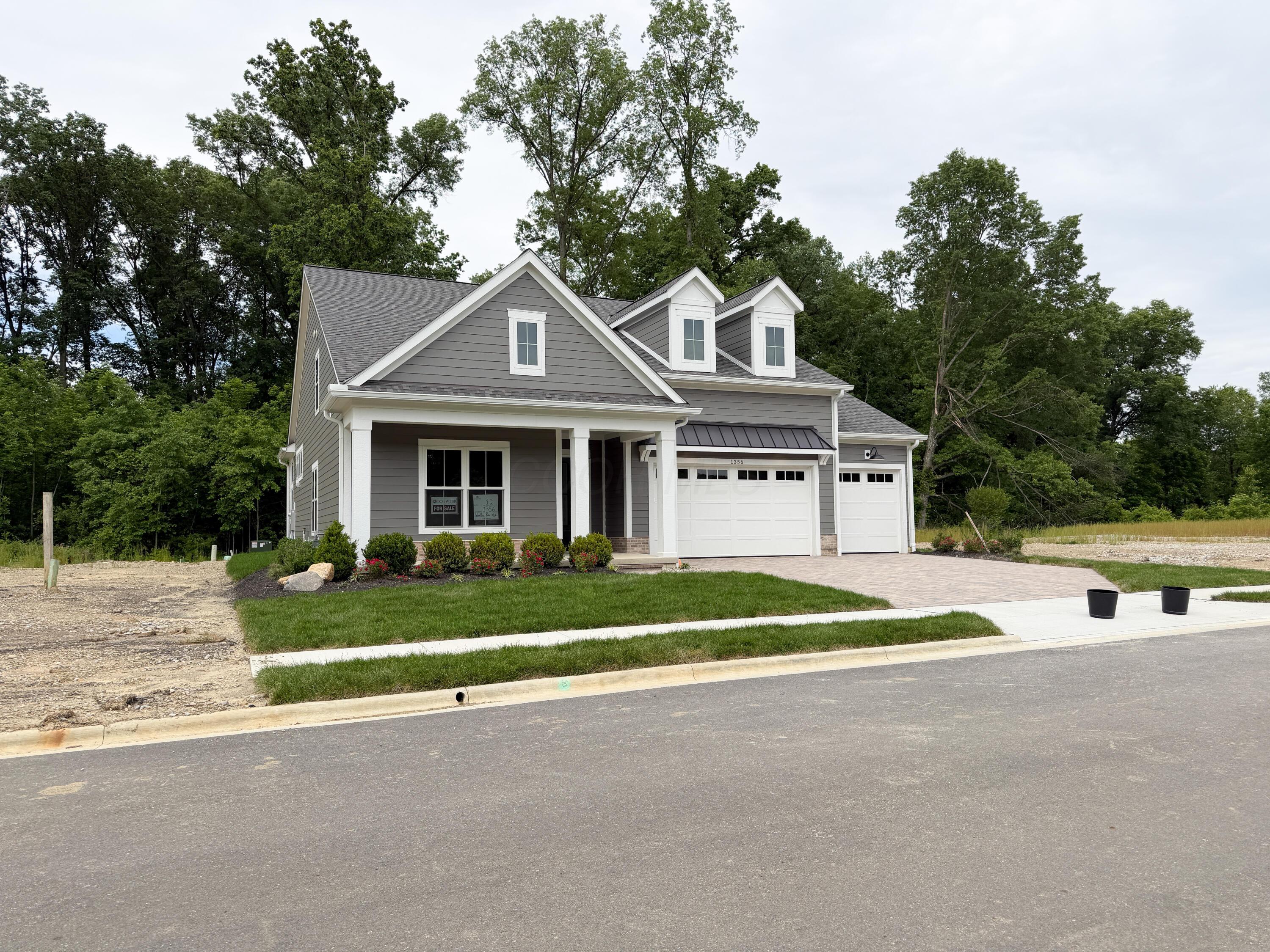 New Albany, Ohio, 43054, United States, 4 Bedrooms Bedrooms, ,3 BathroomsBathrooms,Residential,For Sale,2037324