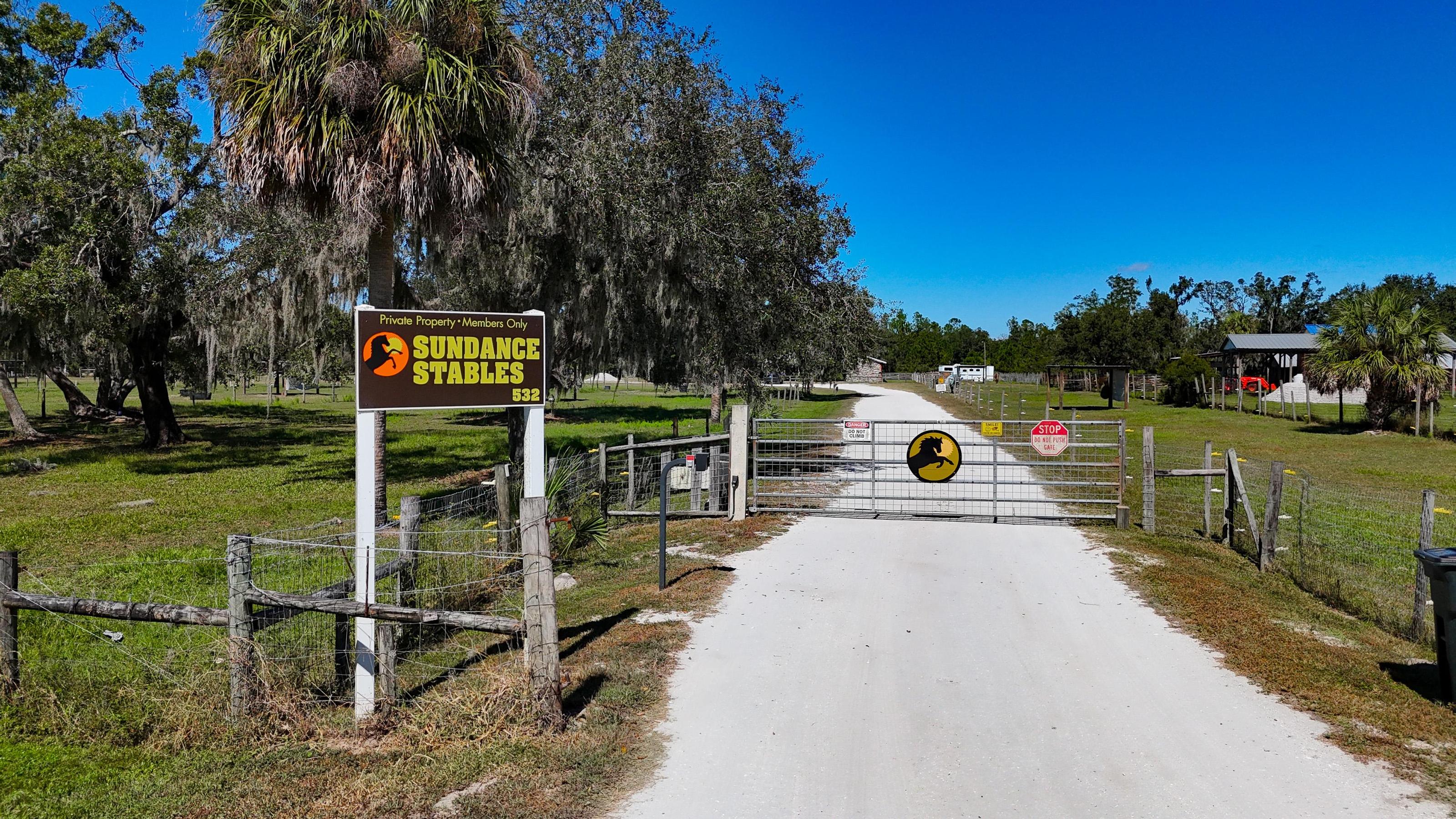 Wimauma, Florida, 33598, United States, 3 Bedrooms Bedrooms, ,3 BathroomsBathrooms,Residential,For Sale,1983978