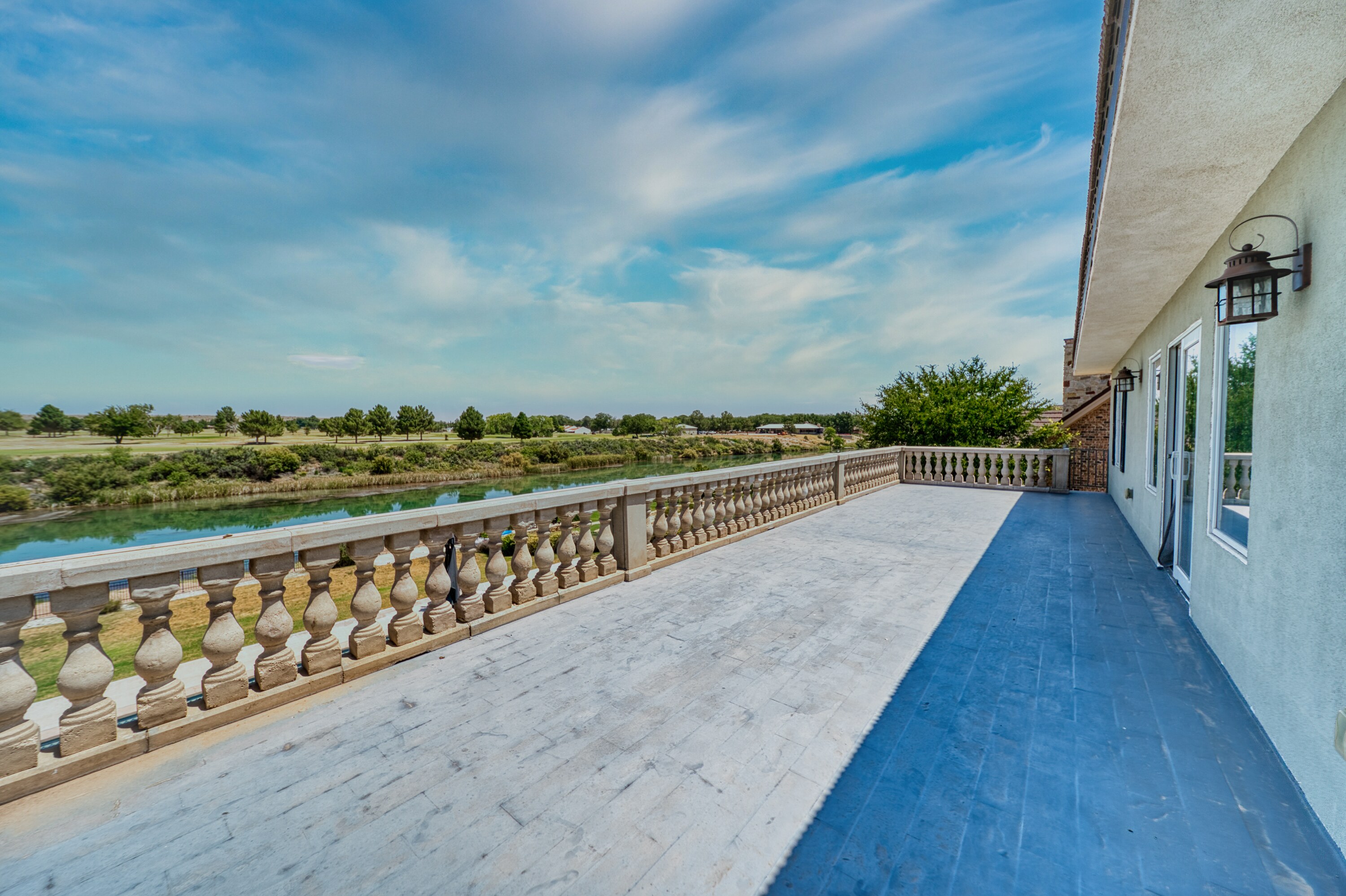 Carlsbad, New Mexico, 88220, United States, 5 Bedrooms Bedrooms, ,4 BathroomsBathrooms,Residential,For Sale,1974334