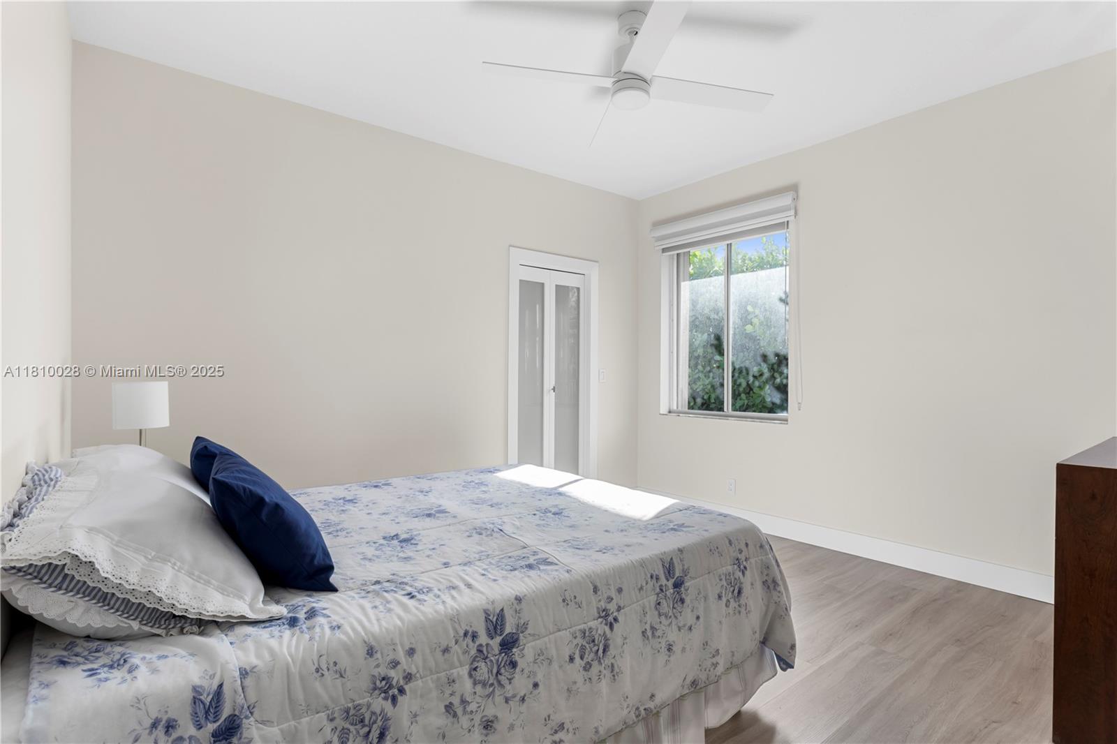 Weston, Florida, 33327, United States, 5 Bedrooms Bedrooms, ,5 BathroomsBathrooms,Residential,For Sale,1837536