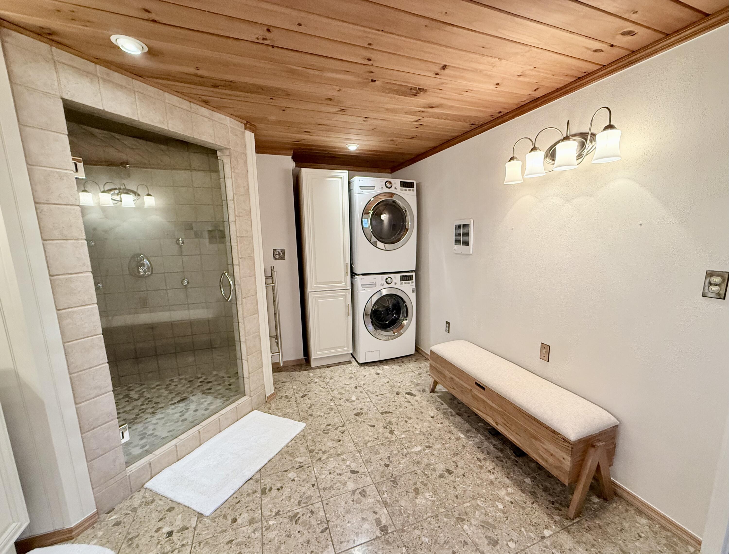 Plattsburgh, New York, 12901, United States, 3 Bedrooms Bedrooms, ,2 BathroomsBathrooms,Residential,For Sale,2048096