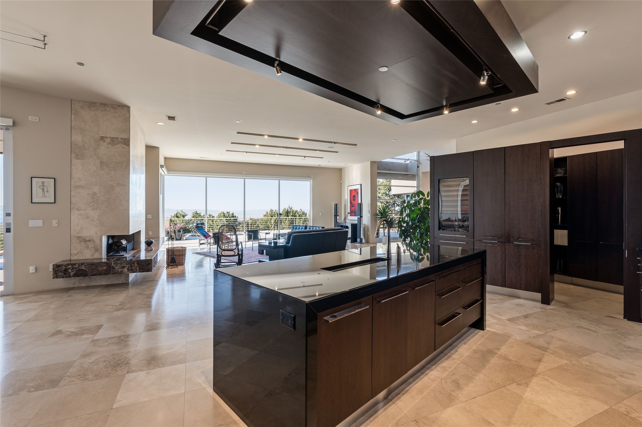  1135 S Summit Drive - 物件實景