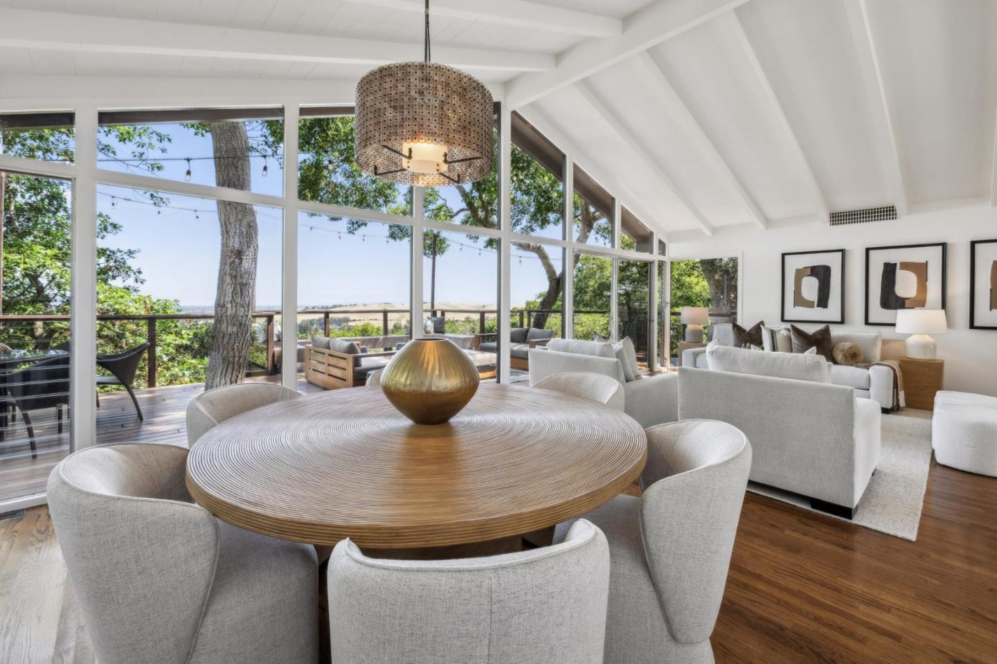 Portola Valley, California, 94028, United States, 6 Bedrooms Bedrooms, ,6 BathroomsBathrooms,Residential,For Sale,1917996