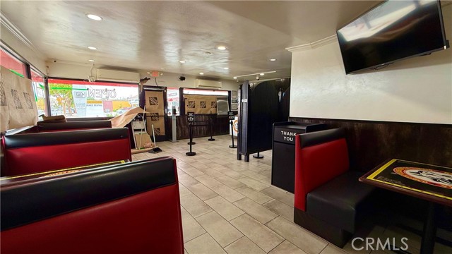 South Gate, California, 90280, United States, ,Residential,For Sale,1985741