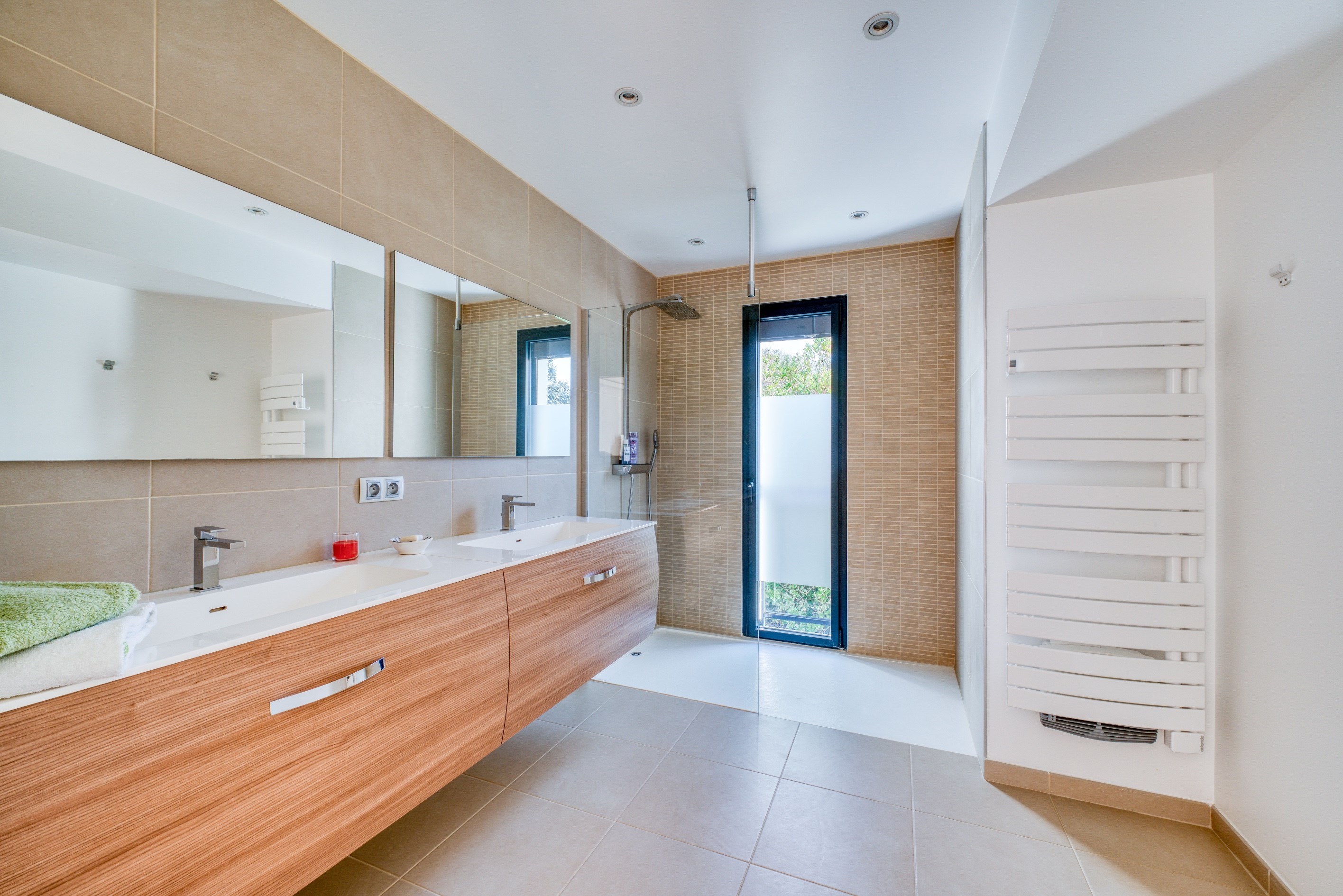  Contemporary Waterfront Villa – Panoramic Atlantic Ocean Views - 物件實景