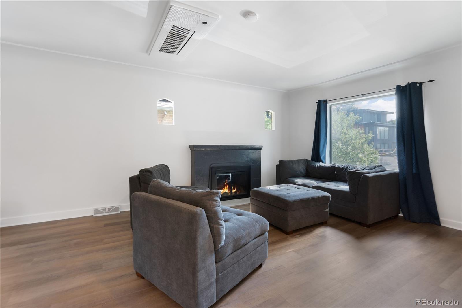 Denver, Colorado, 80211, United States, 3 Bedrooms Bedrooms, ,1 BathroomBathrooms,Residential,For Sale,1896112