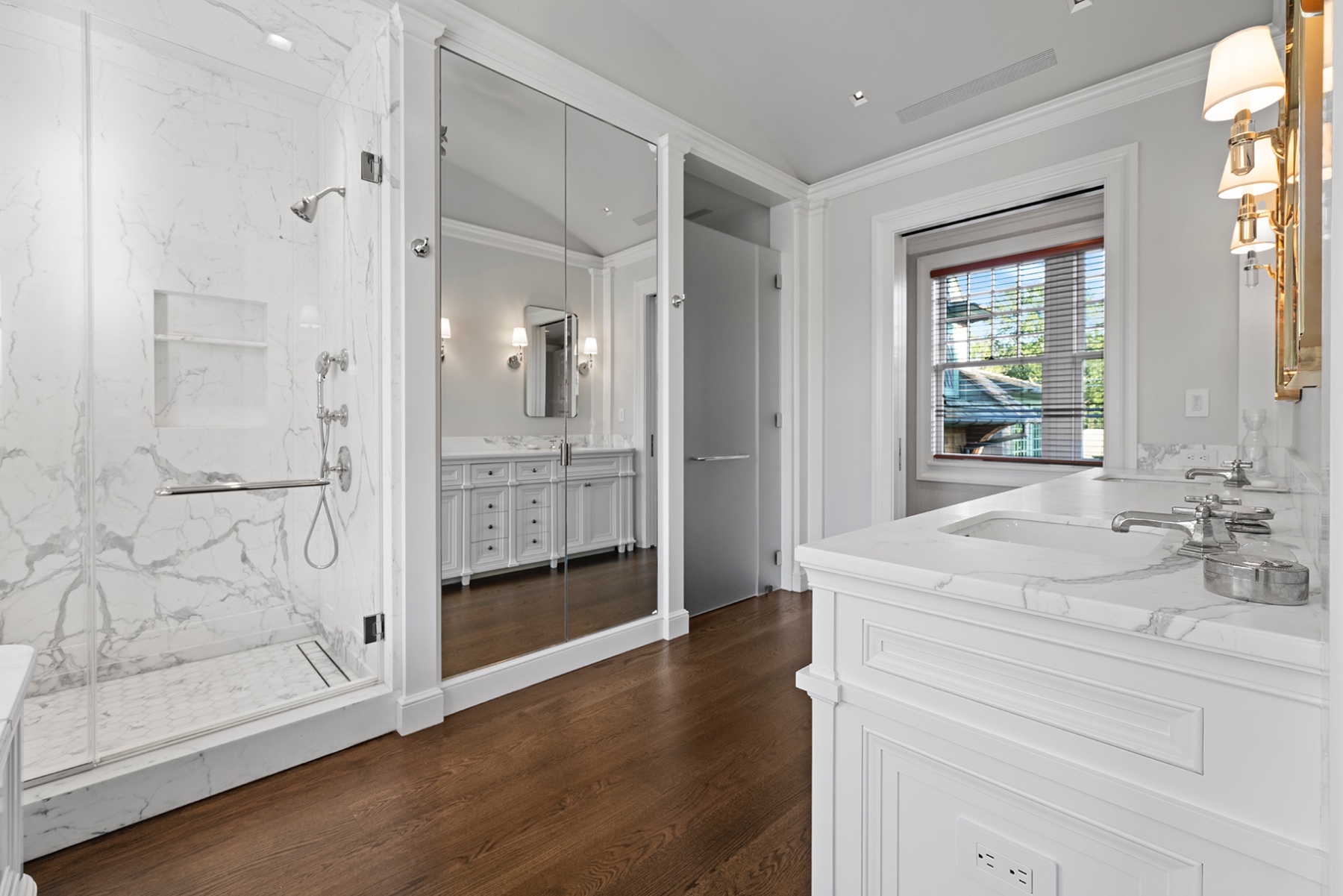  Timeless Southampton Estate: Modern Luxury & Classic Charm - 物件實景