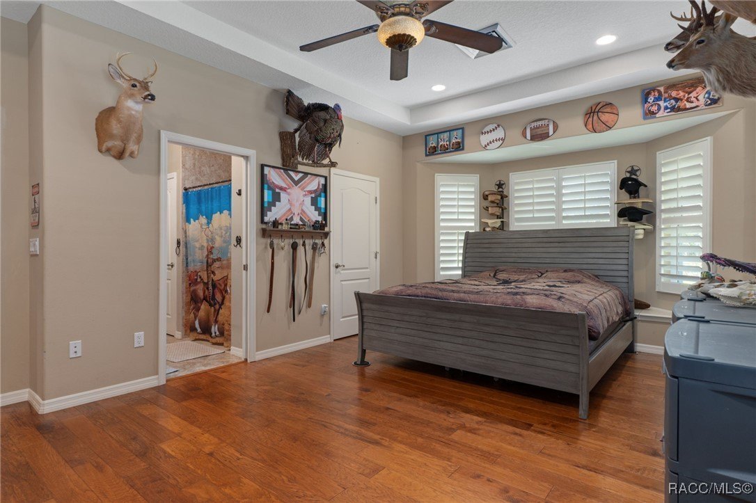 Crystal River, Florida, 34428, United States, 4 Bedrooms Bedrooms, ,4 BathroomsBathrooms,Residential,For Sale,1983688