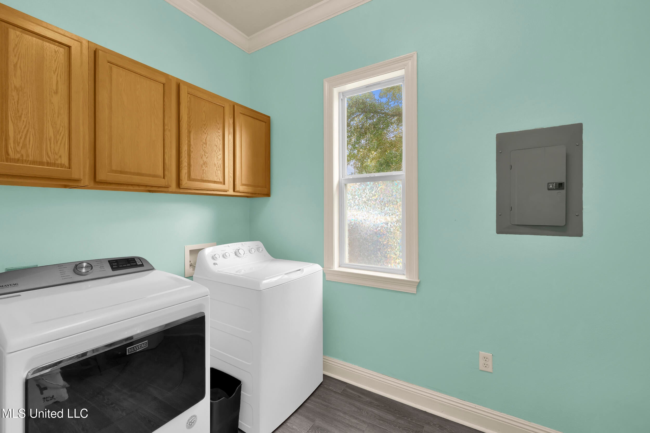 Pascagoula, Mississippi, 39567, United States, 4 Bedrooms Bedrooms, ,3 BathroomsBathrooms,Residential,For Sale,1732005