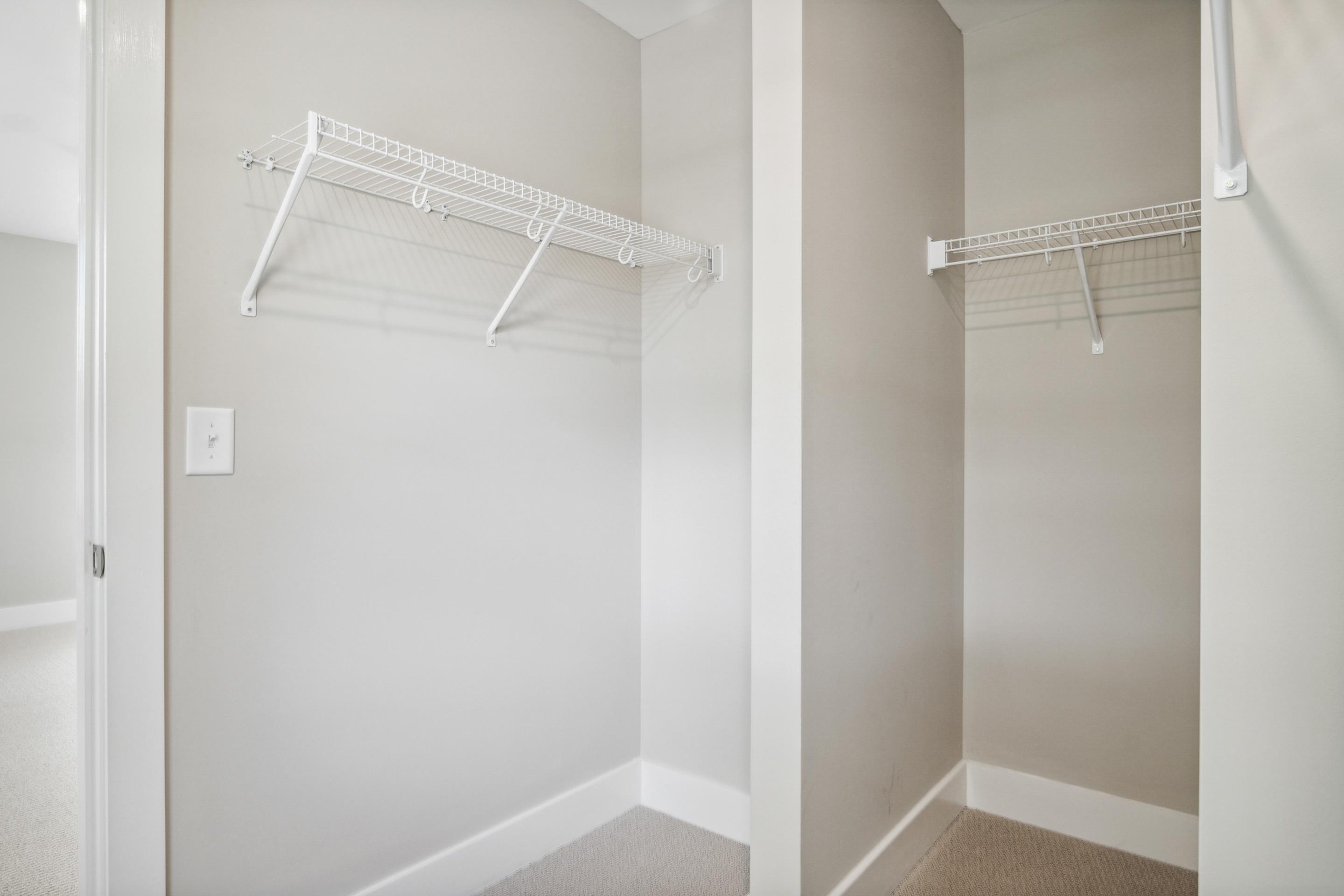 Blacksburg, Virginia, 24060, United States, 4 Bedrooms Bedrooms, ,4 BathroomsBathrooms,Residential,For Sale,1838349