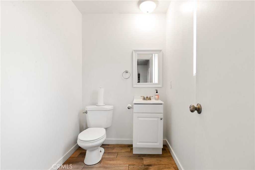 Long Beach, California, 90805, United States, 3 Bedrooms Bedrooms, ,2 BathroomsBathrooms,Residential,For Sale,2011745