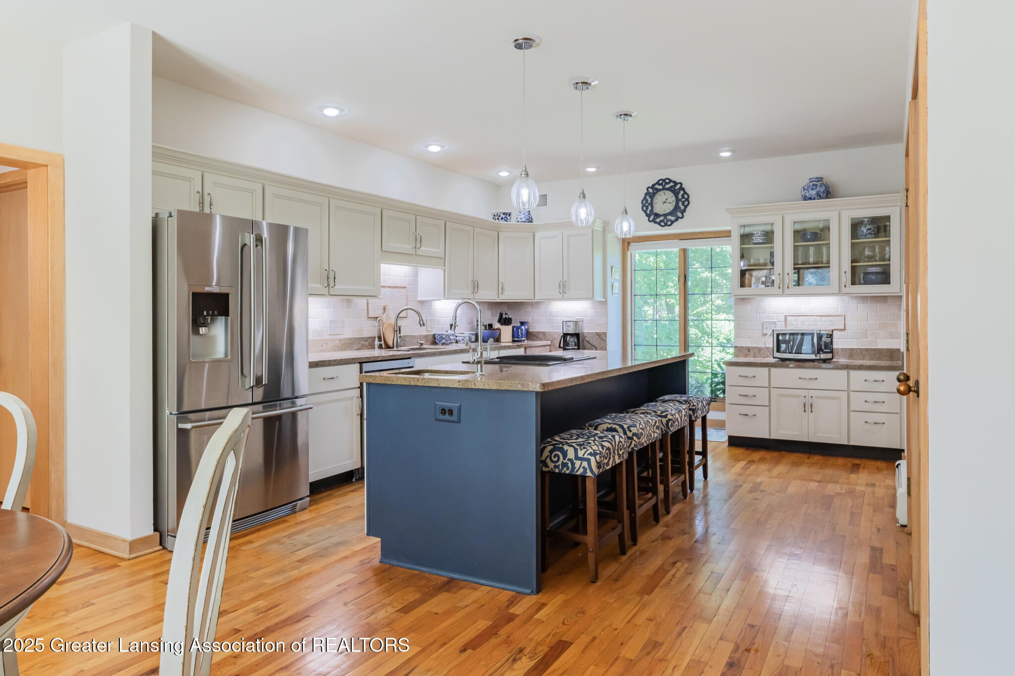 Okemos, Michigan, 48864, United States, 5 Bedrooms Bedrooms, ,5 BathroomsBathrooms,Residential,For Sale,1901350