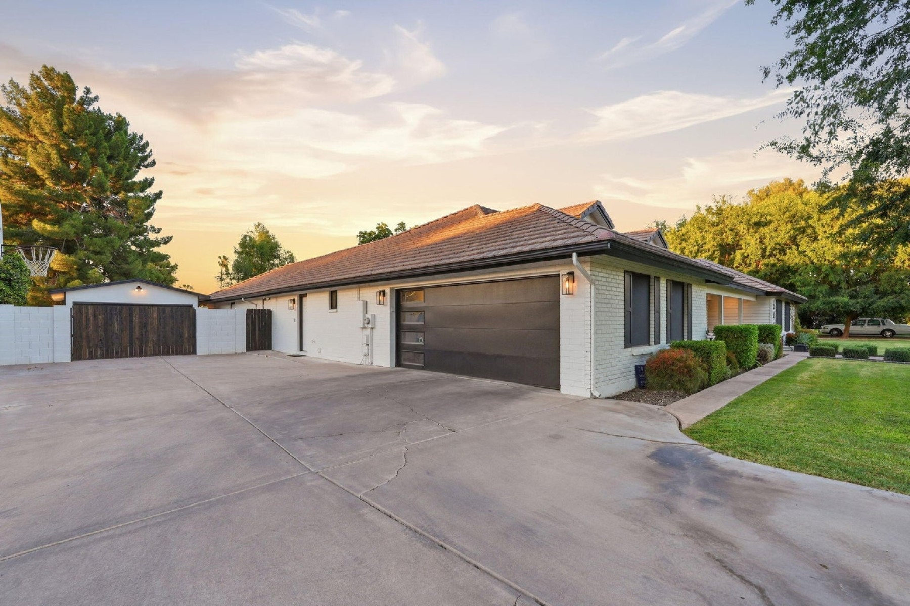  646 E Leah Lane¦Gilbert, AZ - 物件實景