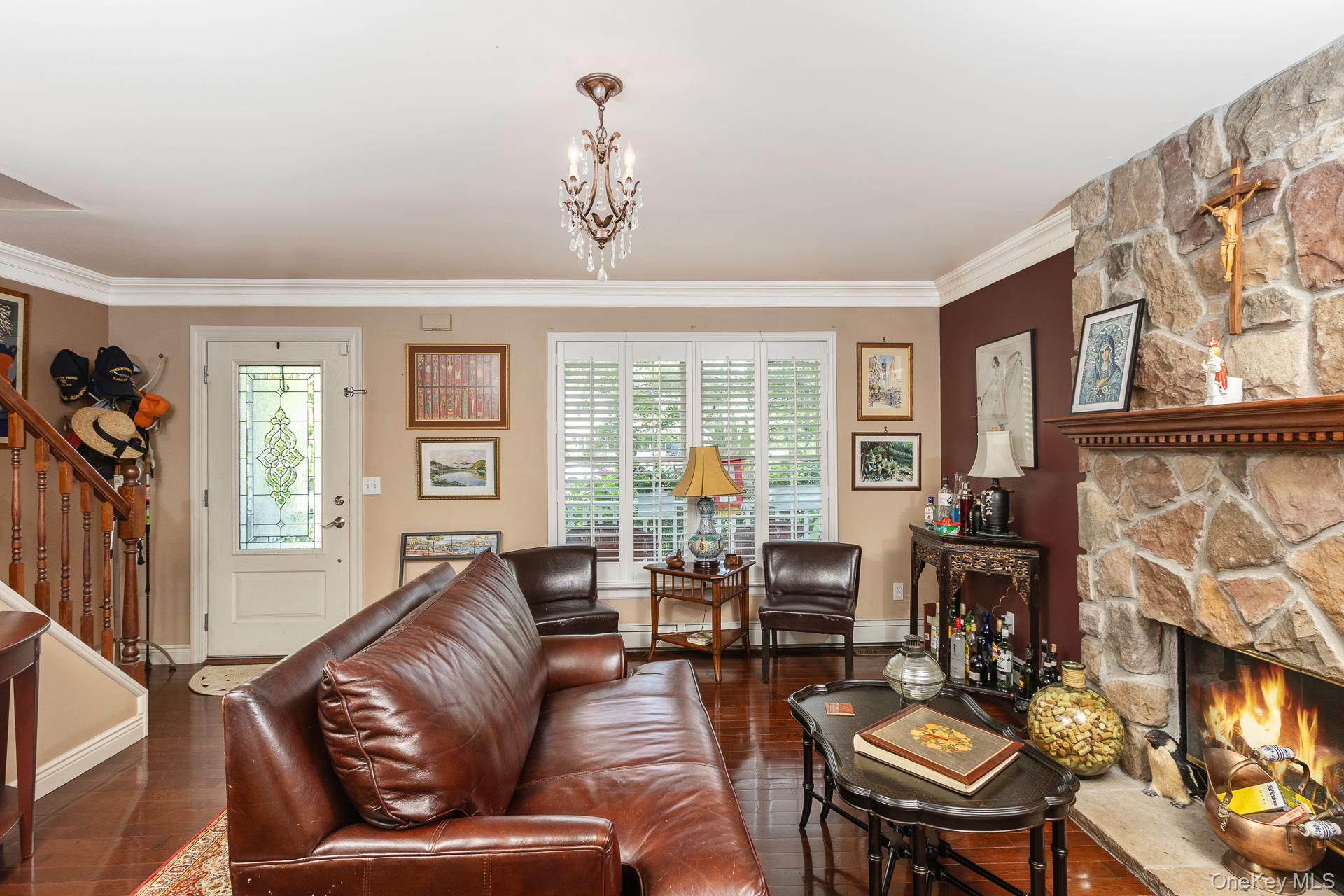 Shirley, New York, 11967, United States, 4 Bedrooms Bedrooms, ,3 BathroomsBathrooms,Residential,For Sale,1992037