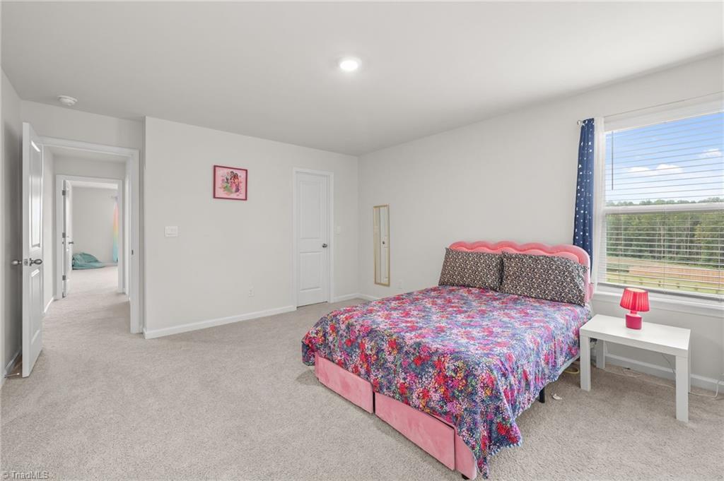 Davidson, North Carolina, 28036, United States, 4 Bedrooms Bedrooms, ,4 BathroomsBathrooms,Residential,For Sale,1909489