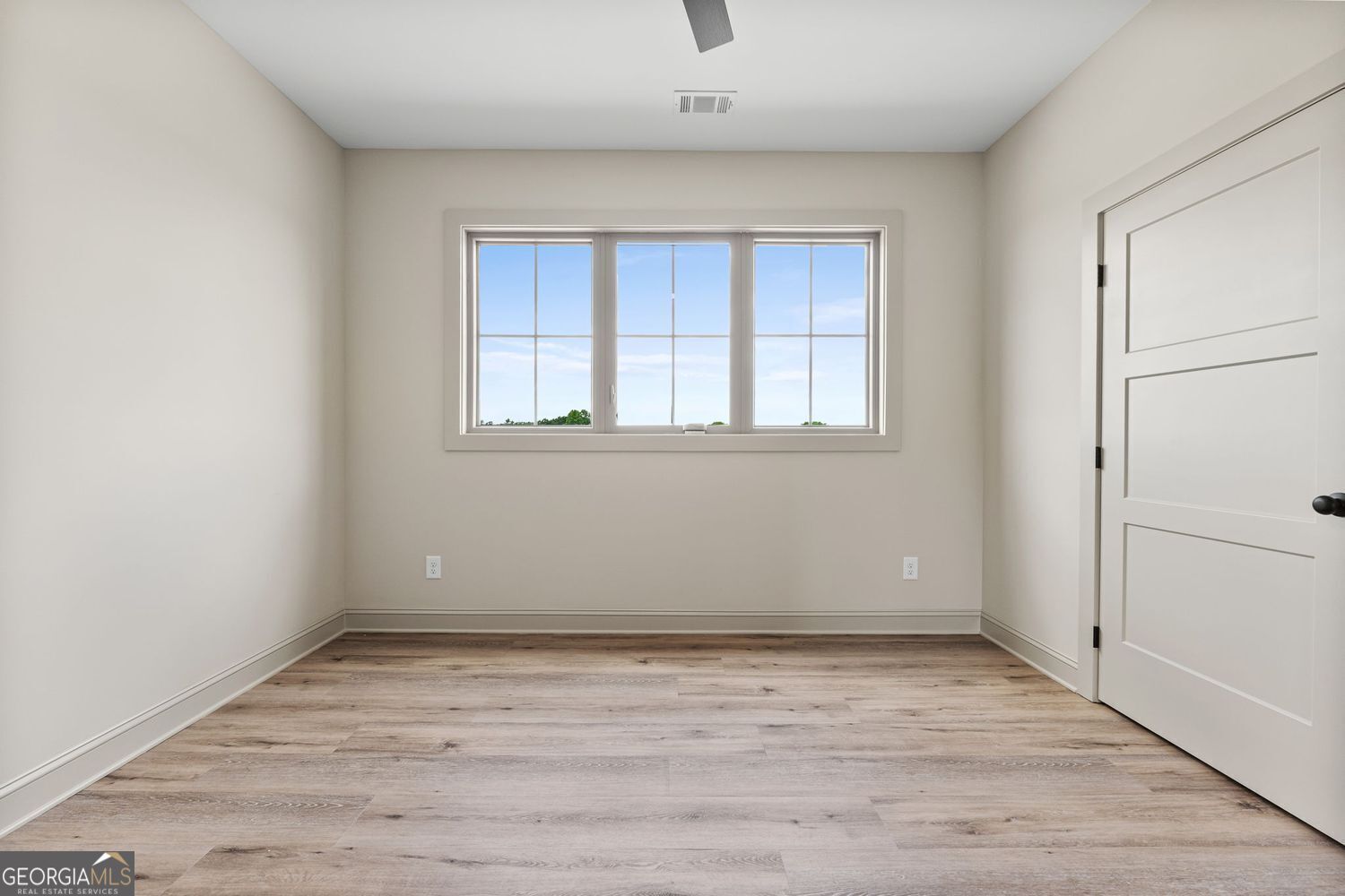 Barnesville, Georgia, 30204, United States, 4 Bedrooms Bedrooms, ,4 BathroomsBathrooms,Residential,For Sale,1859090