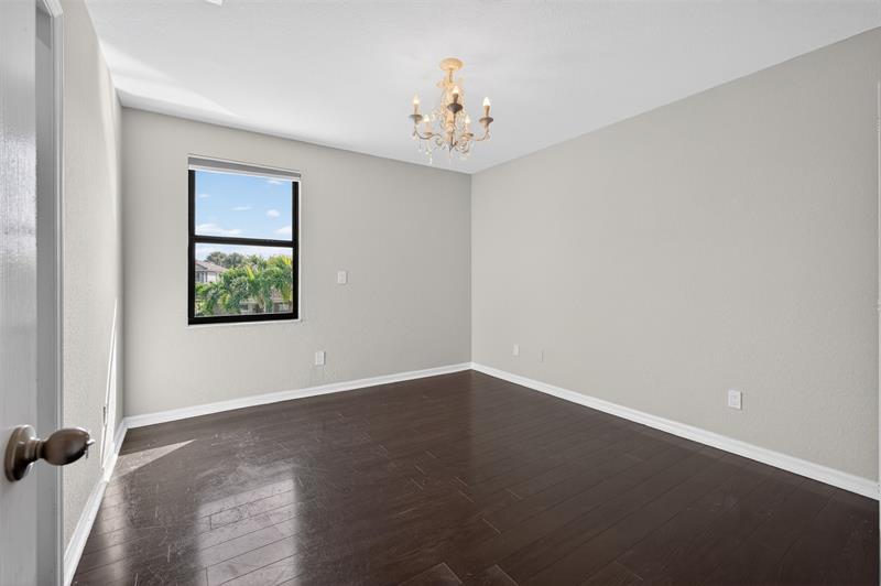 Weston, Florida, 33332, United States, 5 Bedrooms Bedrooms, ,4 BathroomsBathrooms,Residential,For Sale,2003132