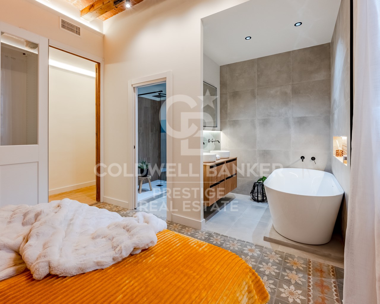 Barcelona, Catalonia, ES, 3 Bedrooms Bedrooms, ,2 BathroomsBathrooms,Residential,For Sale,1698836