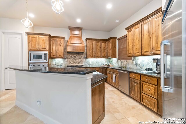 Garden Ridge, Texas, 78266, United States, 3 Bedrooms Bedrooms, ,3 BathroomsBathrooms,Residential,For Sale,1989506